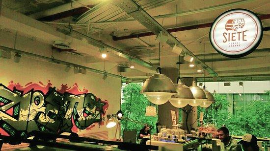 Siete Cafe Urbano